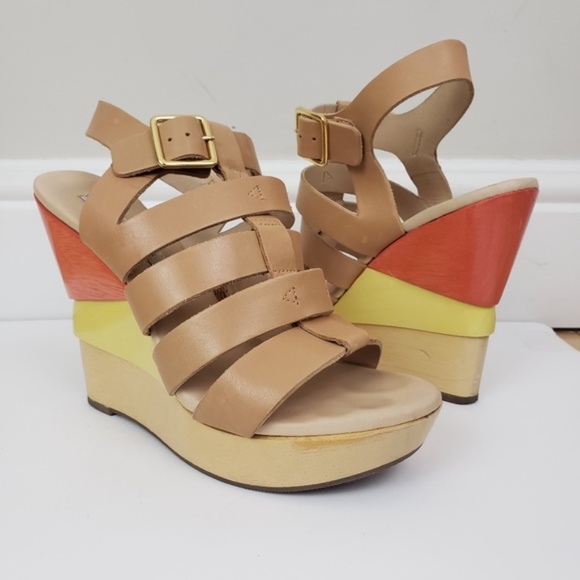 DVF Oceana Wedge Platform Sandals - Picture 8 of 9